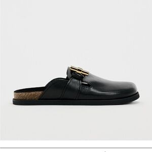 ZARA FLAT BUCKLED CLOG - size 9 WORN ONCE